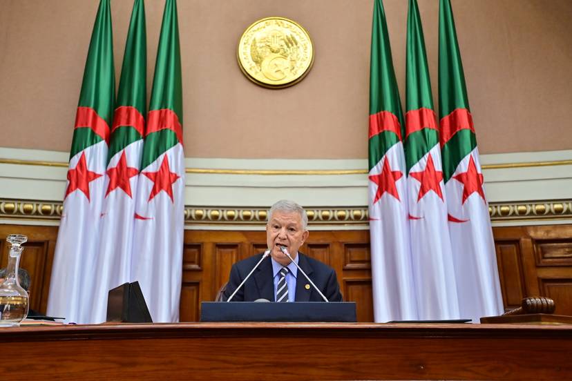 M. Azzouz Nasri élu nouveau président du Conseil de la nation